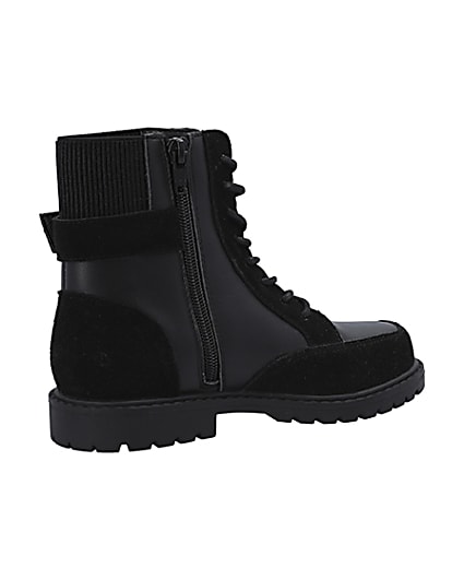 360 degree animation of product Girls black Leather lace up boots frame-13