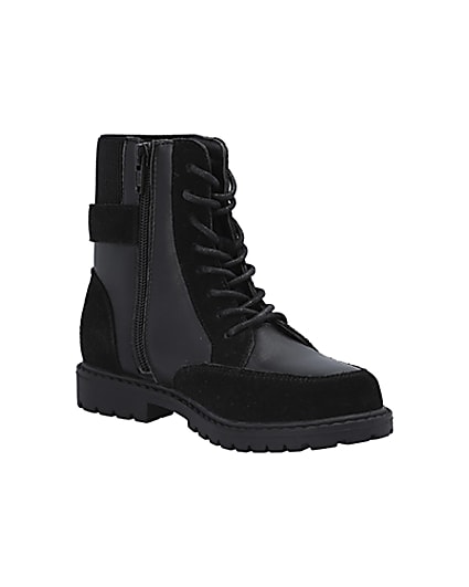 360 degree animation of product Girls black Leather lace up boots frame-18