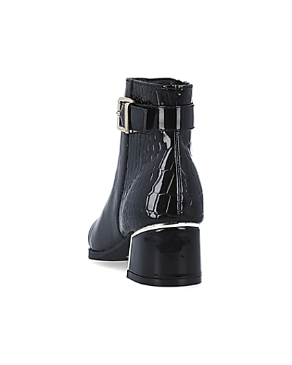 360 degree animation of product Girls black open toe heeled boots frame-8