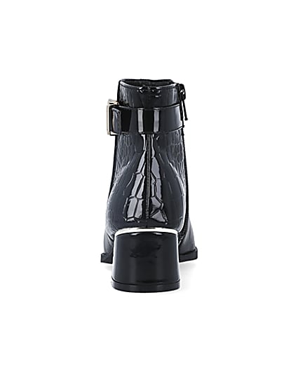 360 degree animation of product Girls black open toe heeled boots frame-9