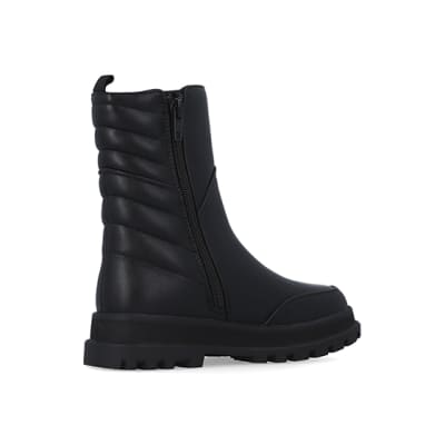360 degree animation of product Girls Black Padded Chelsea Boots frame-13