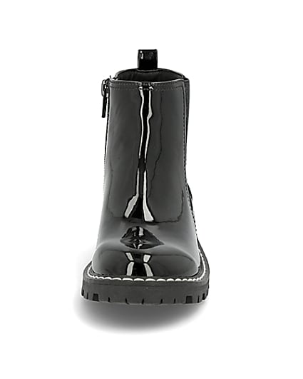 360 degree animation of product Girls black patent boots frame-21
