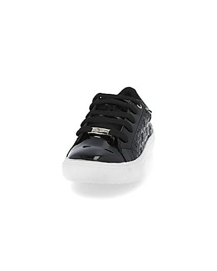 360 degree animation of product Girls black patent monogram trainers frame-22