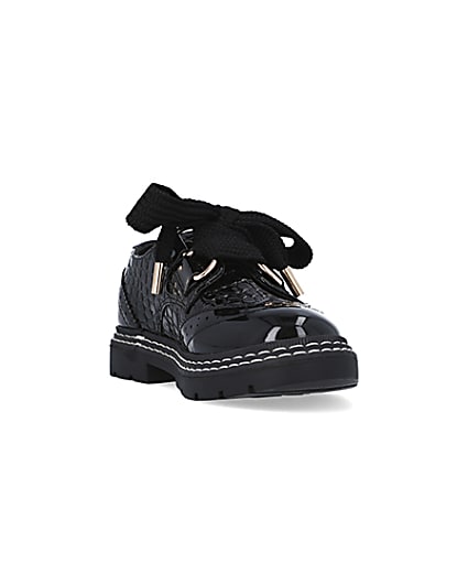 360 degree animation of product Girls black PU lace up brogues frame-19