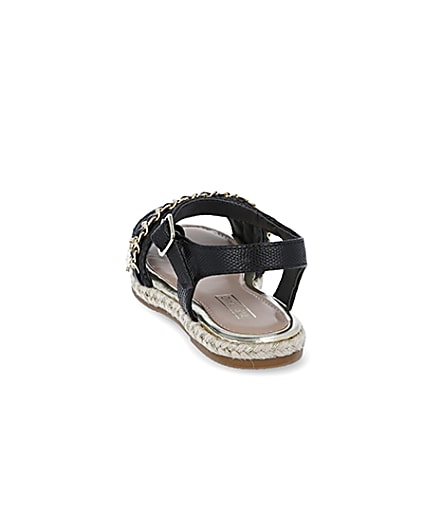 360 degree animation of product Girls black quilted chain sandals frame-8