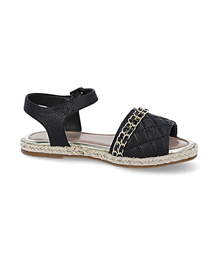 360 degree animation of product Girls black quilted chain sandals frame-16
