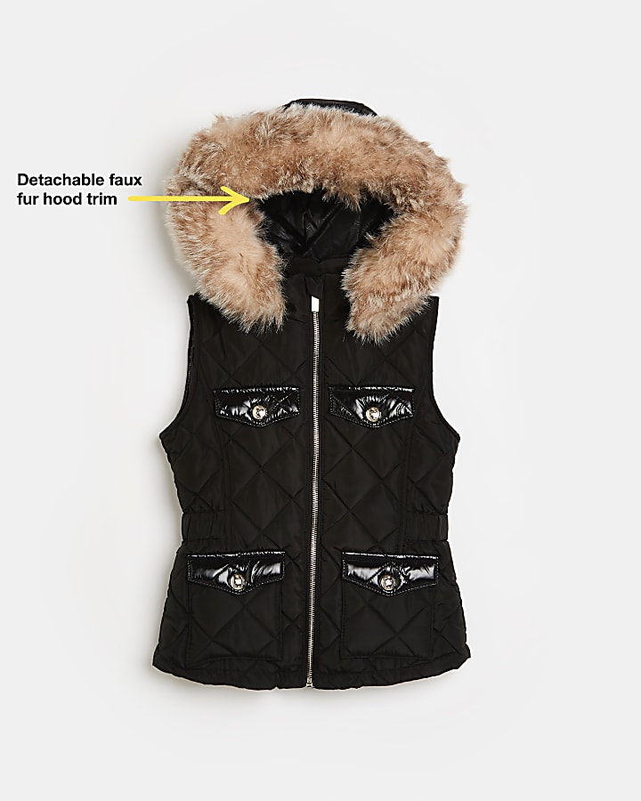 Girls black quilted gilet