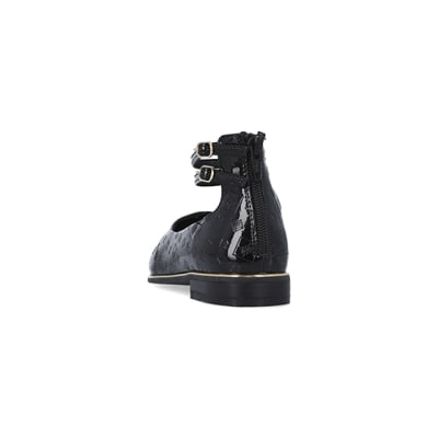 360 degree animation of product Girls black RI monogram strappy ballet shoes frame-8