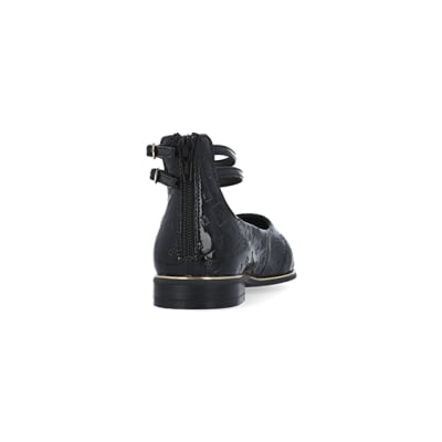 360 degree animation of product Girls black RI monogram strappy ballet shoes frame-10