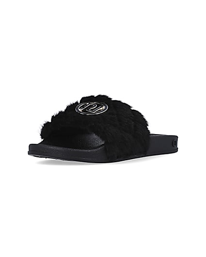 360 degree animation of product Girls black RI quilted faux fur sliders frame-0