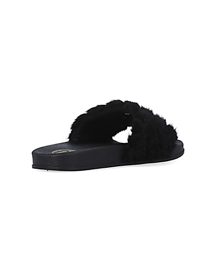 360 degree animation of product Girls black RI quilted faux fur sliders frame-12