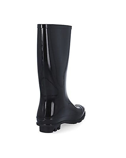 360 degree animation of product Girls black RIR wellie boots frame-11