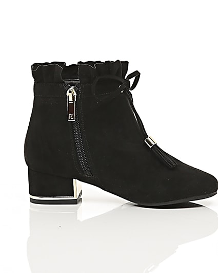 360 degree animation of product Girls black ruffle top block heel ankle boots frame-9