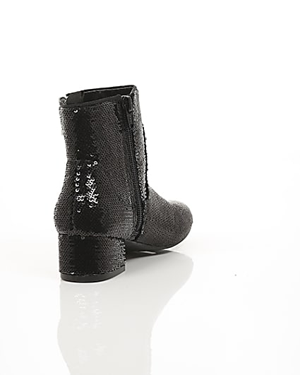 360 degree animation of product Girls black sequin embellished ankle boots frame-14