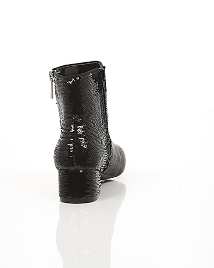 360 degree animation of product Girls black sequin embellished ankle boots frame-15