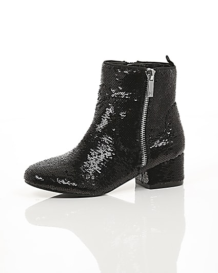 360 degree animation of product Girls black sequin embellished ankle boots frame-23