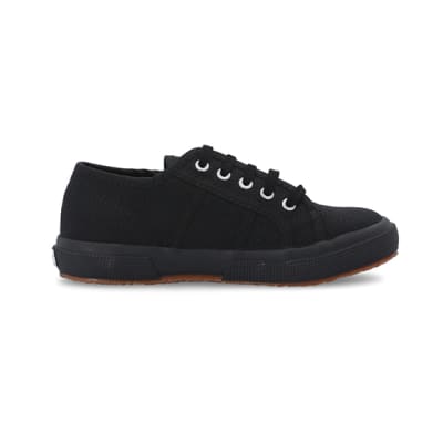 360 degree animation of product Girls black Superga lace up canvas trainers frame-15