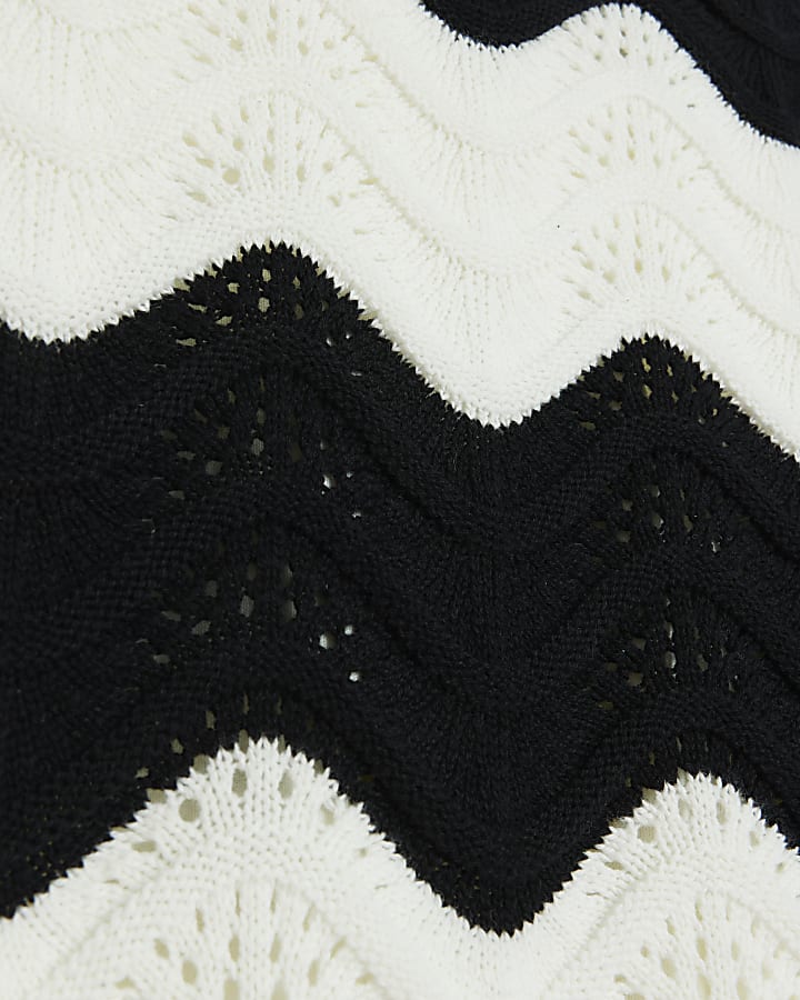 Girls black wave stripe stitch crochet dress