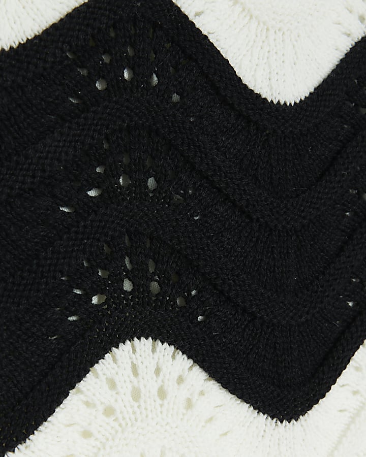 Girls black wave stripe stitch crochet dress