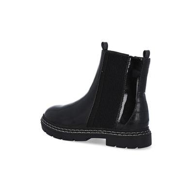360 degree animation of product Girls black wide fit patent chelsea boots frame-5