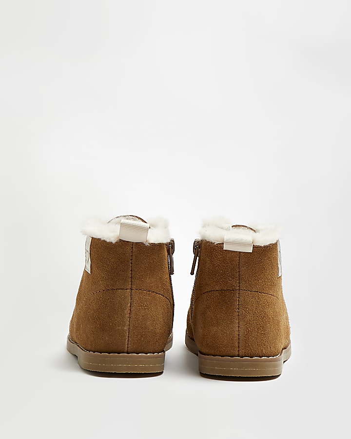 Girls brown faux fur lined suede boots