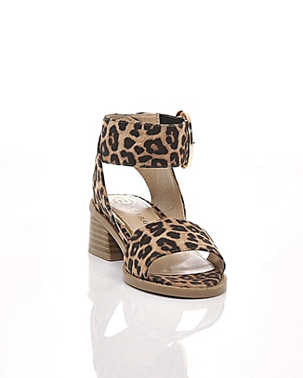 360 degree animation of product Girls brown leopard print block heel sandals frame-5