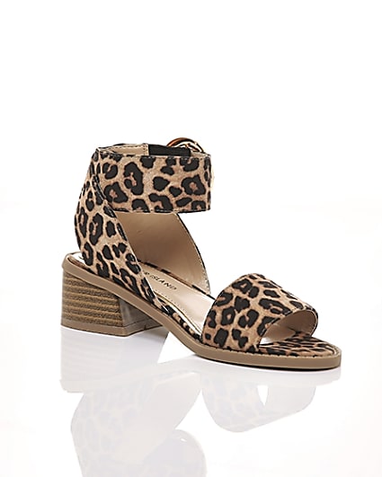 360 degree animation of product Girls brown leopard print block heel sandals frame-7