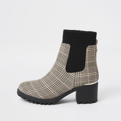 river island girls black boots