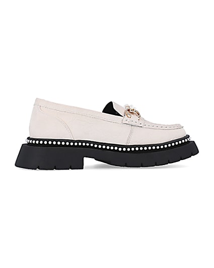 360 degree animation of product Girls Cream Crinkle PU Pearl Loafers frame-14