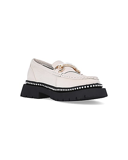 360 degree animation of product Girls Cream Crinkle PU Pearl Loafers frame-18