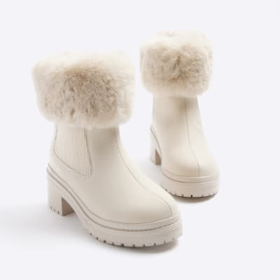 River island best sale faux fur boots