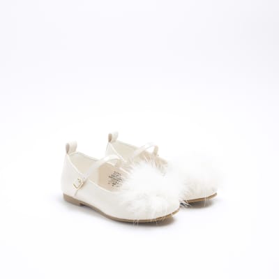 Girls cream best sale ballet shoes