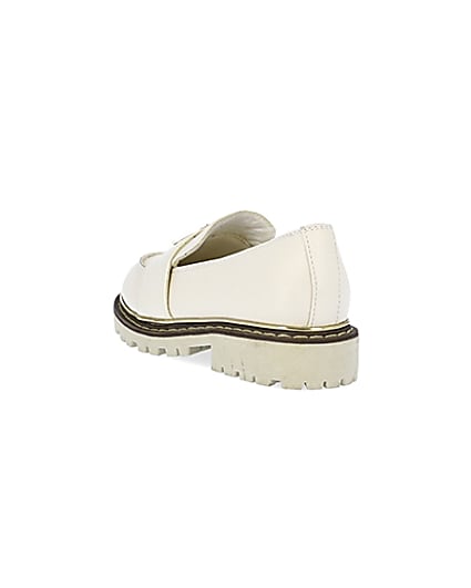 360 degree animation of product Girls cream RI loafers frame-7