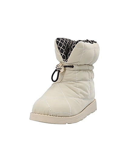360 degree animation of product Girls cream RI puffer snow boots frame-23