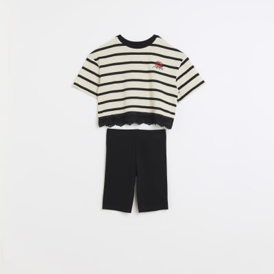 Girls cream stripe t-shirt and shorts outfit