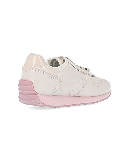 360 degree animation of product Girls ecru RI quilted runner trainers frame-12