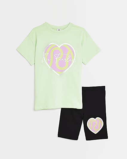 Girls green heart t-shirt and shorts set