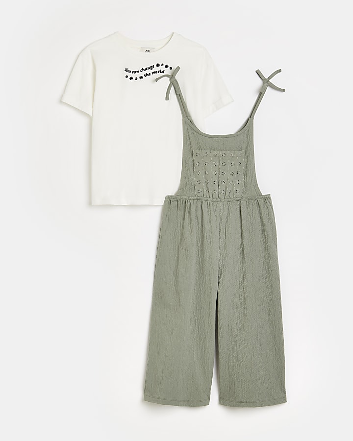 Girls green t-shirt and jumpsuit outfit
