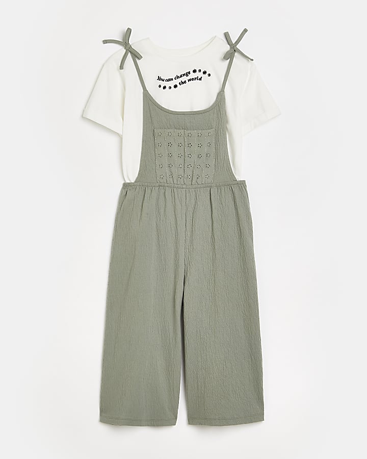 Girls green t-shirt and jumpsuit outfit