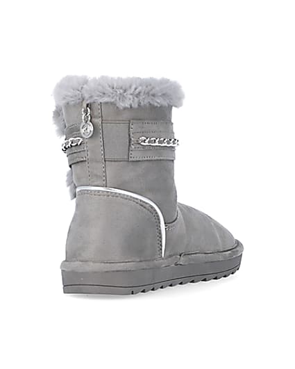 360 degree animation of product Girls Grey Faux Fur Chain Strap Boots frame-11