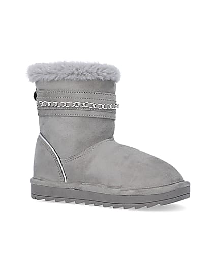 360 degree animation of product Girls Grey Faux Fur Chain Strap Boots frame-17