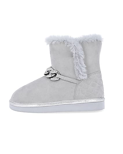 360 degree animation of product Girls grey faux fur lined chain boots frame-3