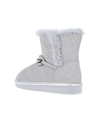 360 degree animation of product Girls grey faux fur lined chain boots frame-5
