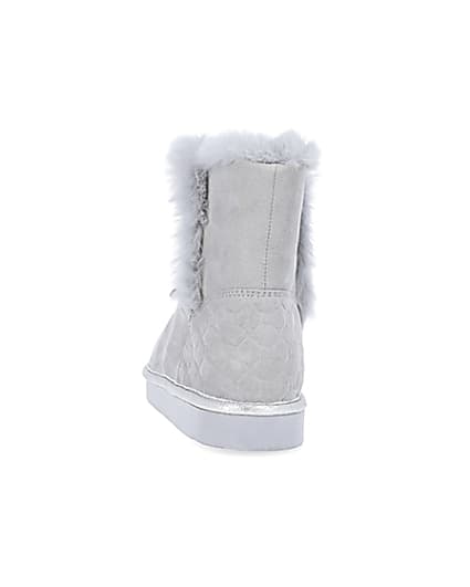 360 degree animation of product Girls grey faux fur lined chain boots frame-8