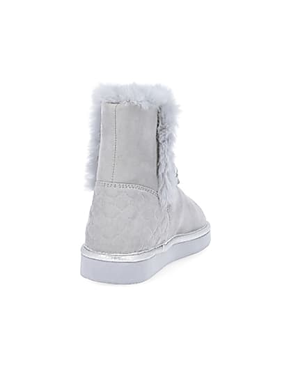 360 degree animation of product Girls grey faux fur lined chain boots frame-10