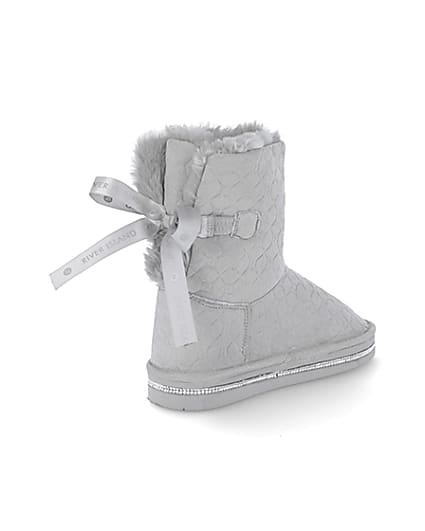 360 degree animation of product Girls grey RI monogram faux fur boots frame-12