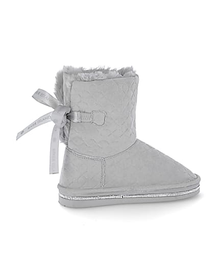 360 degree animation of product Girls grey RI monogram faux fur boots frame-14