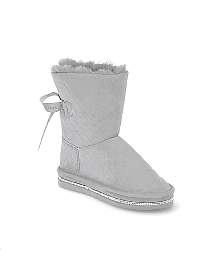 360 degree animation of product Girls grey RI monogram faux fur boots frame-18