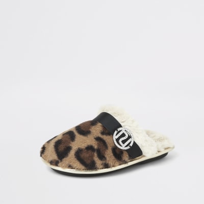 leopard print mule slippers