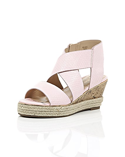 360 degree animation of product Girls light pink wedge sandals frame-0